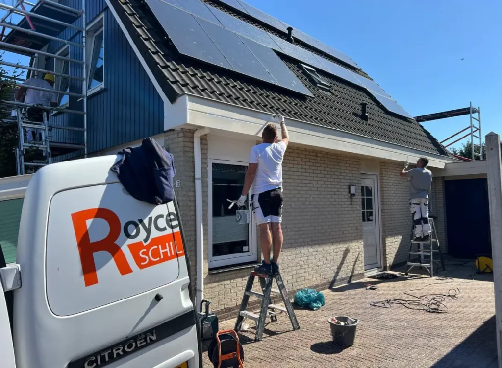 Voor binnen- en buitenschilderwerken in Harlingen en omstreken Buiten schilderwerk-Royce Postma Schilderwerken